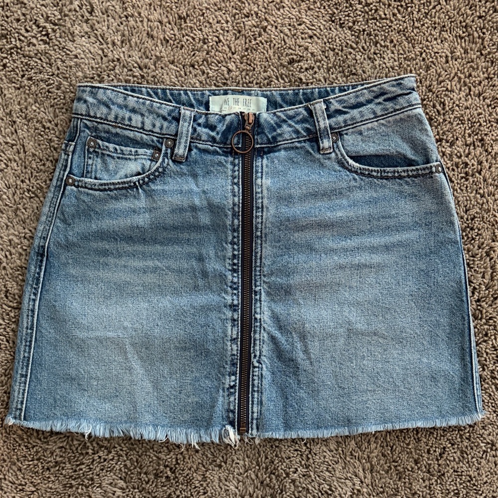 We The Free Blue Denim Mini Skirt with Frayed Hem - Size 26 - Picture 3 of 7